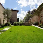 Casa Mon Vila *